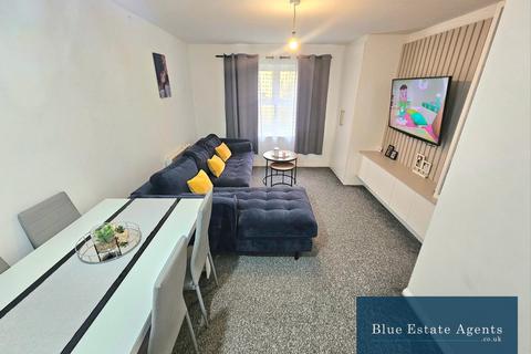 1 bedroom flat for sale, Old Park Mews, Hounslow, TW5