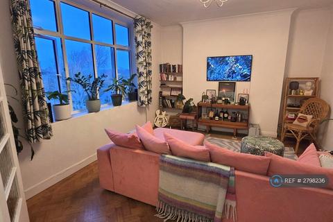 2 bedroom flat to rent, Lee Terrace, London, SE3