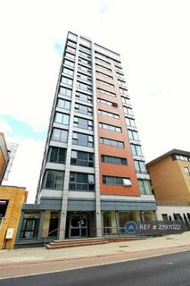 2 bedroom flat to rent, City Gate House, Ilford, IG2