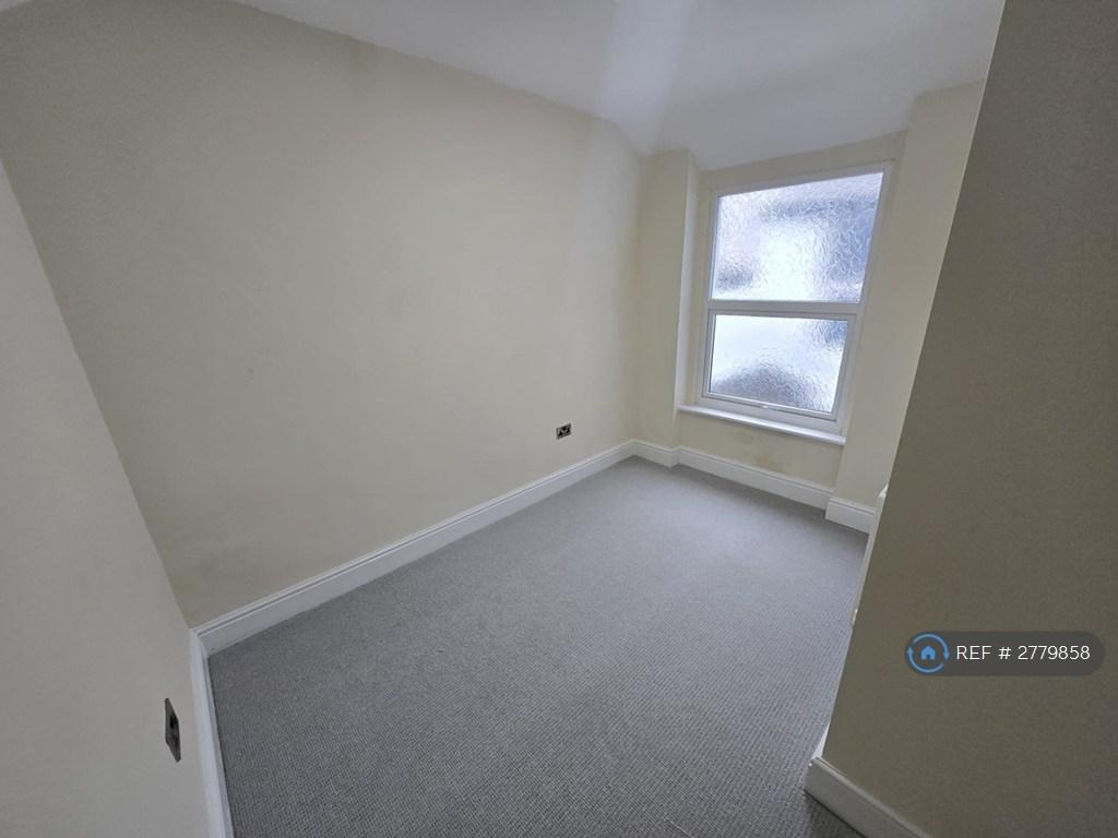 Single Bed 1