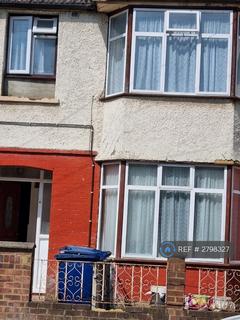 Southall, Southall, UB1