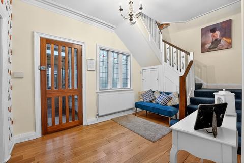 undefined, Mount Road, Wirral, CH49