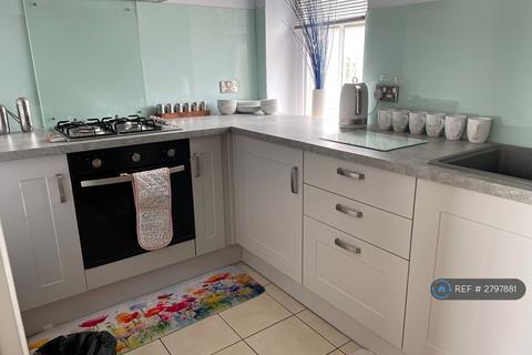 2 bedroom flat to rent, London Road, Bicester, OX26