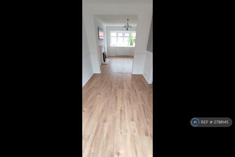 3 bedroom end of terrace house to rent, Broadfield Grove, Stockport, SK5