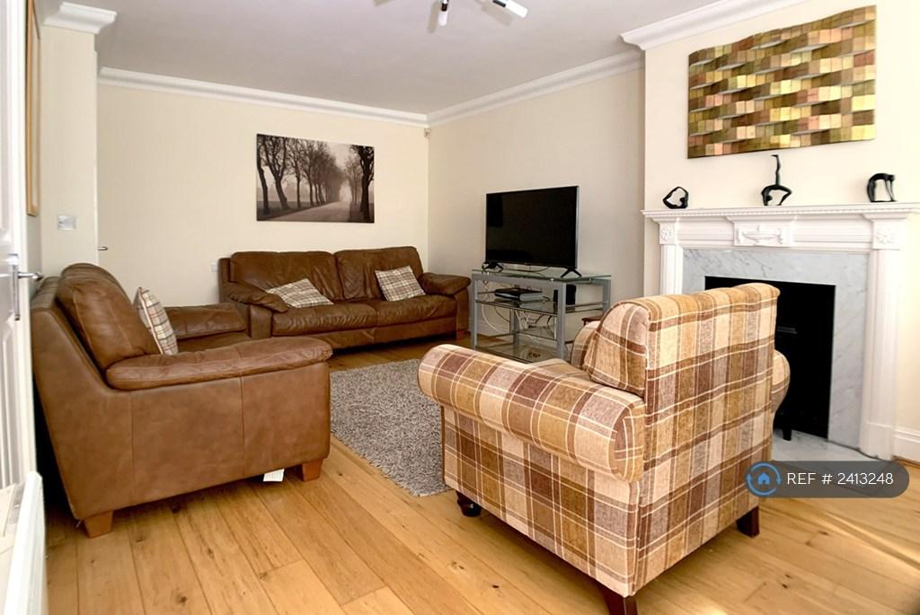 Lounge Area