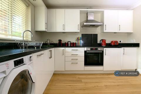 undefined, Windsor Forest Court, Ascot, SL5