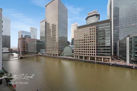 2 bedroom flat for sale, Discovery Dock Apartments East, South Quay Square, London, E14