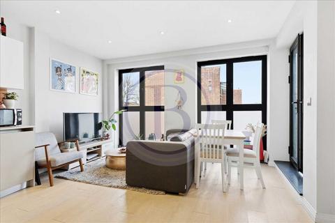1 bedroom flat for sale, Hargrave Place, London