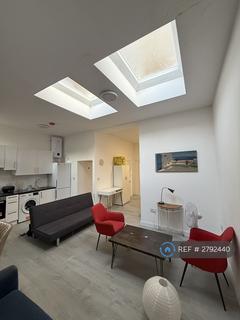 1 bedroom flat to rent, Hornsey Road, London, N19