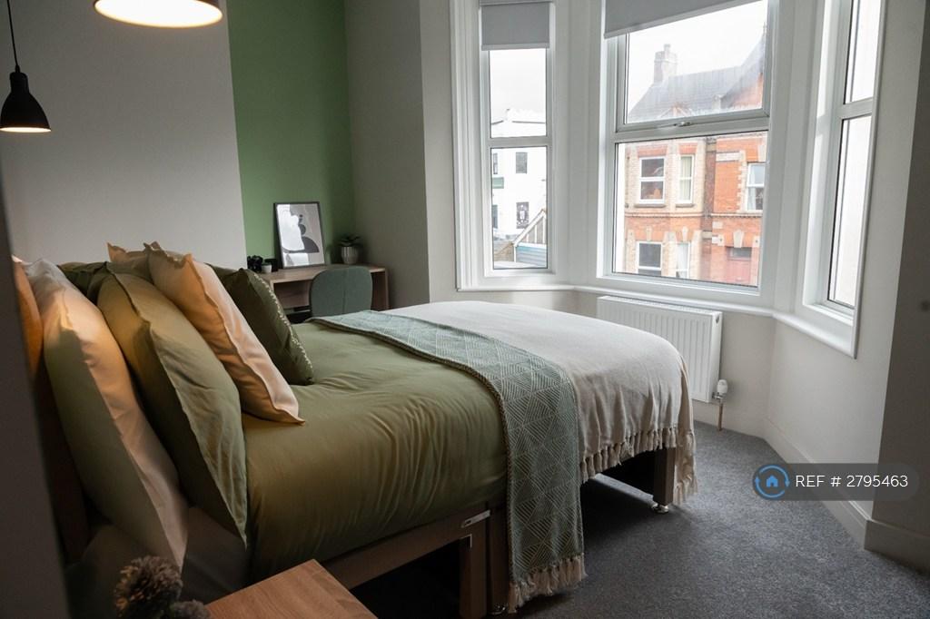 Bed 3