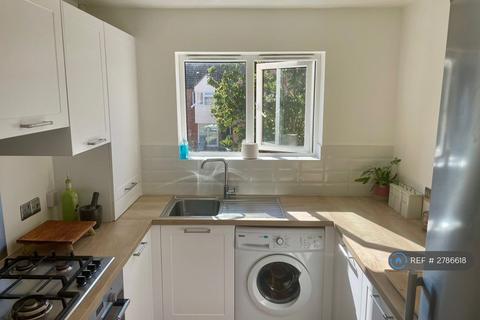 1 bedroom flat to rent, Churchill Rise, Chelmsford, CM1
