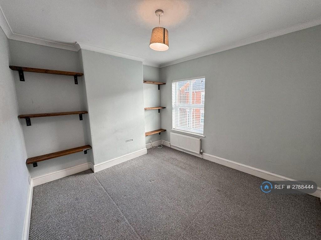 Bedroom - Front