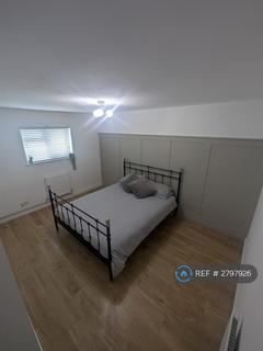3 bedroom end of terrace house to rent, Mulberry Walk, Bristol, BS9