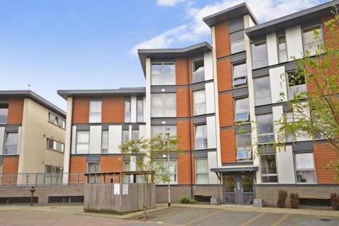 2 bedroom apartment to rent, Howlands Court, Three Bridges, Crawley, RH10
