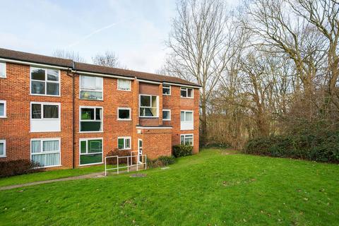2 bedroom flat for sale, Aston View, Hemel Hempstead, HP2