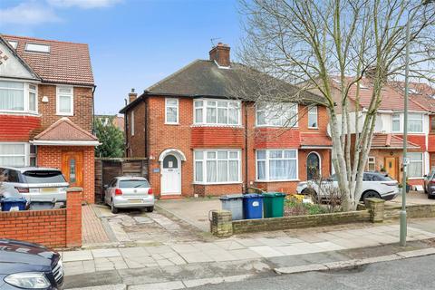 undefined, Pennine Drive, London NW2