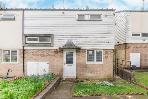 Robb Road, Stanmore, HA7