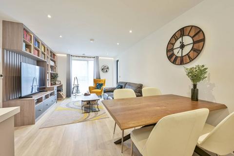 2 bedroom flat for sale, East Road, Colliers Wood, LONDON, SW19