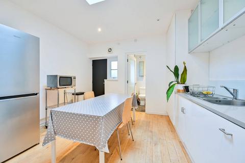 undefined, Hayles Street, Elephant and Castle, London, SE11