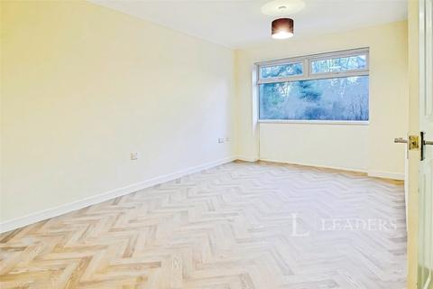 undefined, Muirfield Gardens, B38