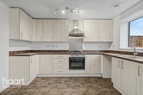 2 bedroom semi-detached house for sale, Hurdle Crescent, Bessacarr, Doncaster
