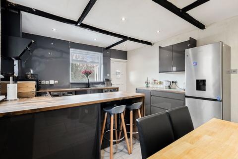 2 bedroom detached bungalow for sale, Selby Road, Leeds LS25