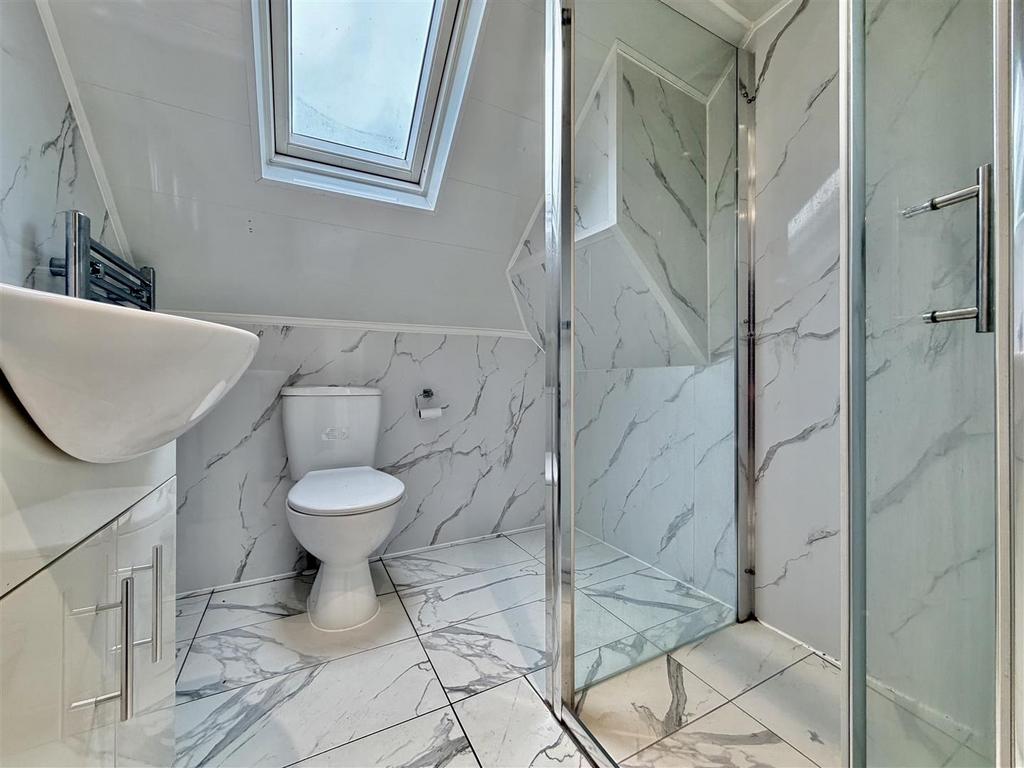 Shower Room/ WC