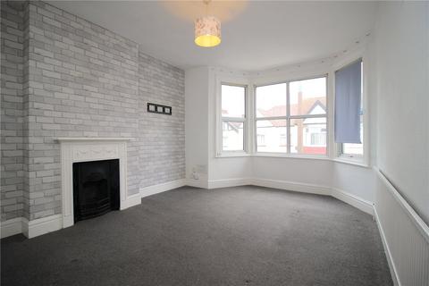 2 bedroom apartment to rent, Westborough Road, Westcliff-on-Sea, Essex, SS0