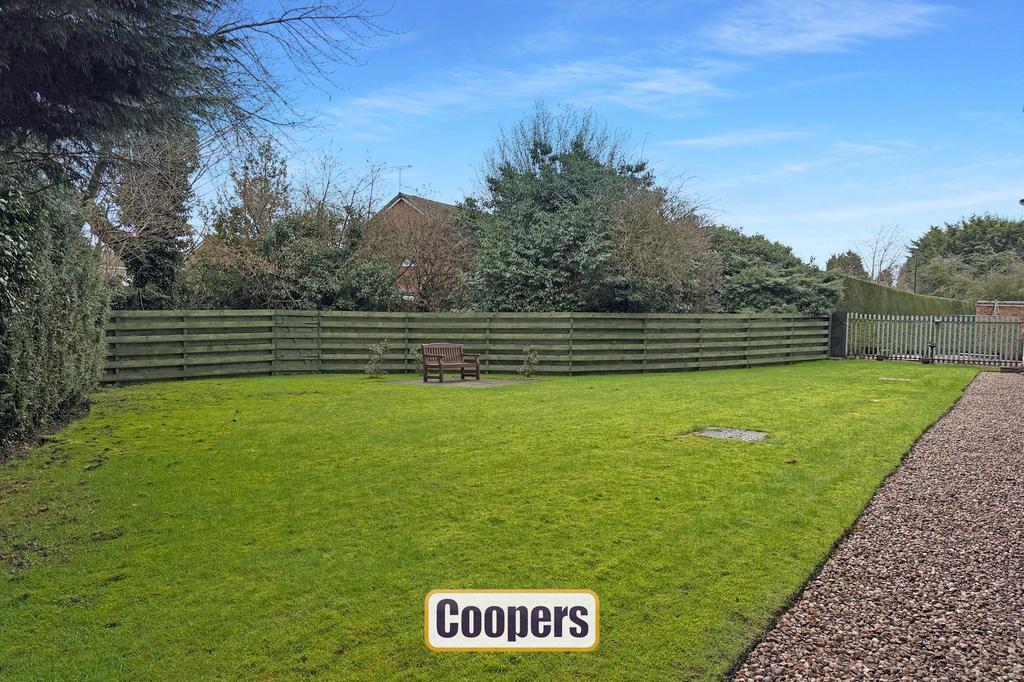Communal Grounds