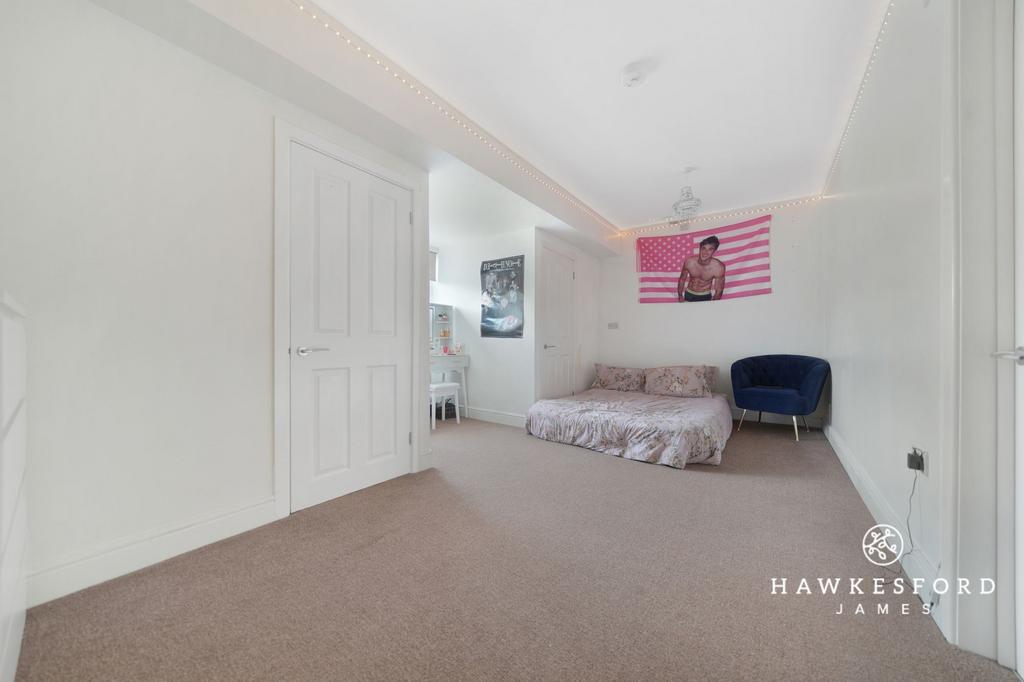 London Road, Teynham - Bedroom 2