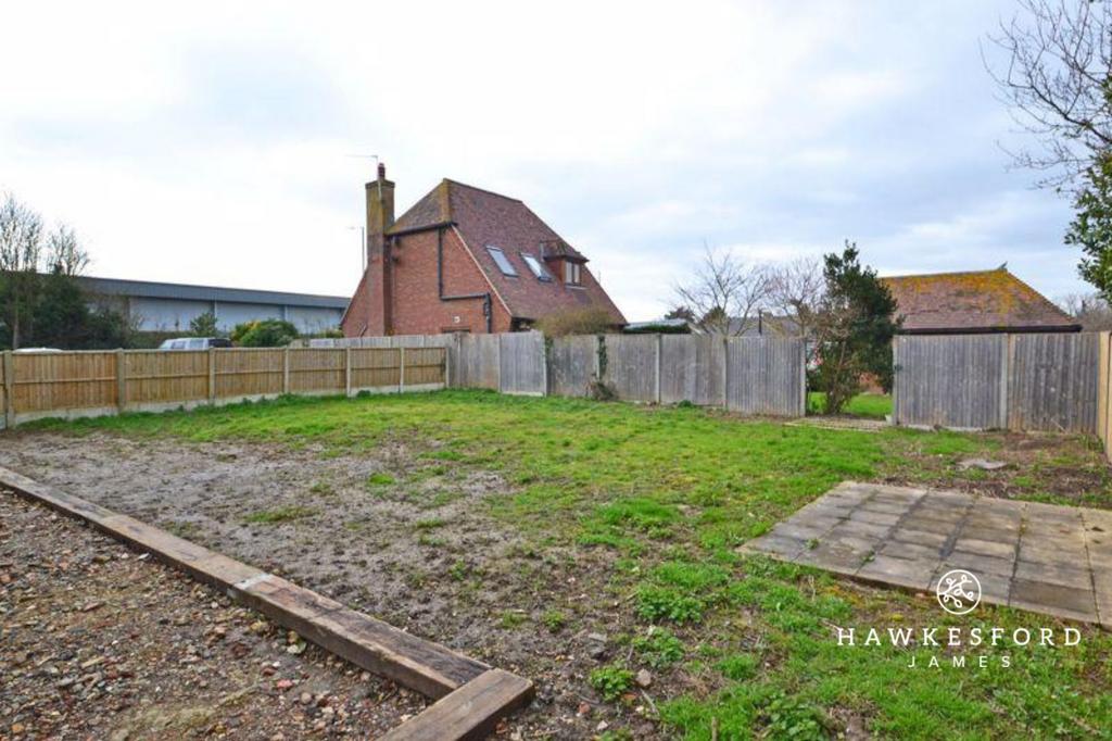 London Road, Teynham - Garden