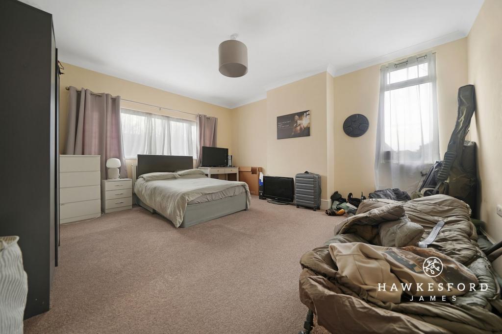 London Road, Teynham - Bedroom 1
