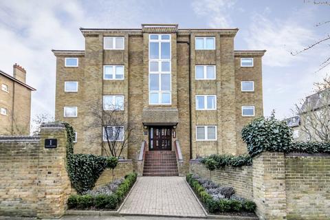 2 bedroom flat to rent, Avenue Elmers, Surbiton KT6