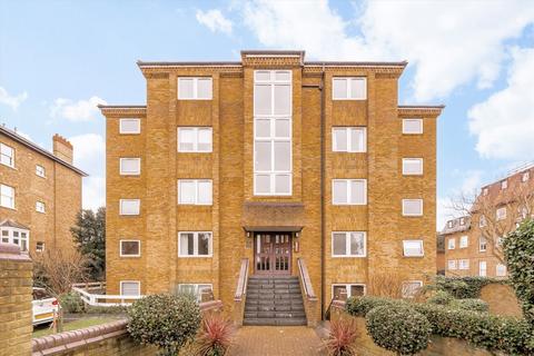 undefined, Avenue Elmers, Surbiton KT6