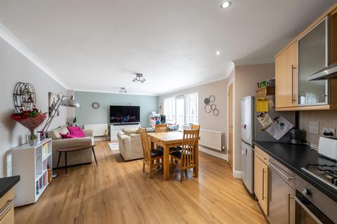 undefined, Lumley Road, Horley