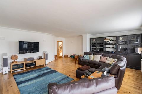 5 bedroom detached house for sale, Cherry Orchard, Chestfield, Whitstable