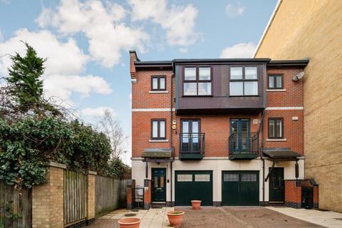 undefined, Fitzwilliam Mews, E16
