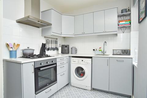 undefined, Regent Avenue, Harrogate