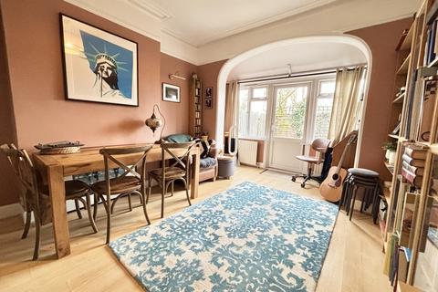 2 bedroom ground floor flat for sale, Blenheim Crescent, South Croydon