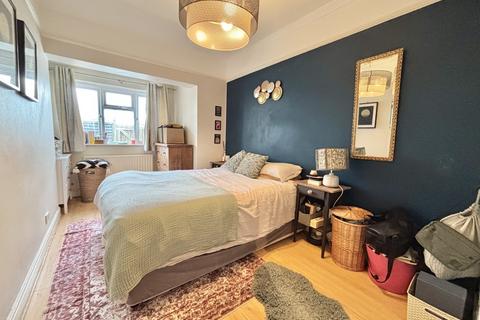 2 bedroom ground floor flat for sale, Blenheim Crescent, South Croydon