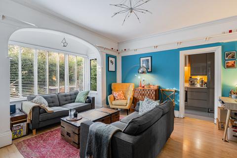 2 bedroom ground floor flat for sale, Blenheim Crescent, South Croydon