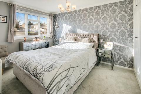 3 bedroom semi-detached house for sale, Brookside, Crawley Down, RH10