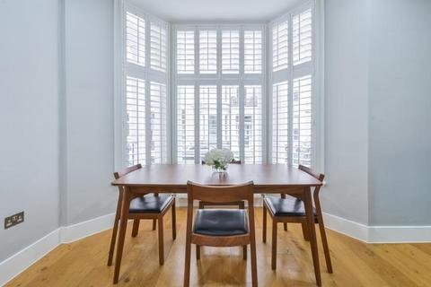 2 bedroom flat for sale, Cheniston Gardens, London, W8