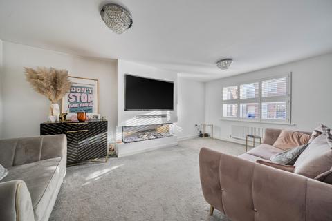 undefined, Collingwood Crescent, Swindon, SN2