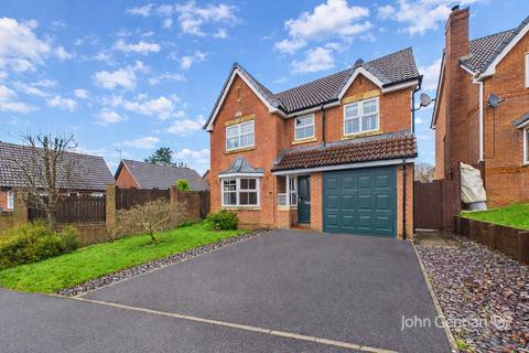 4 bedroom detached house for sale, Lodge Farm Chase, Ashbourne