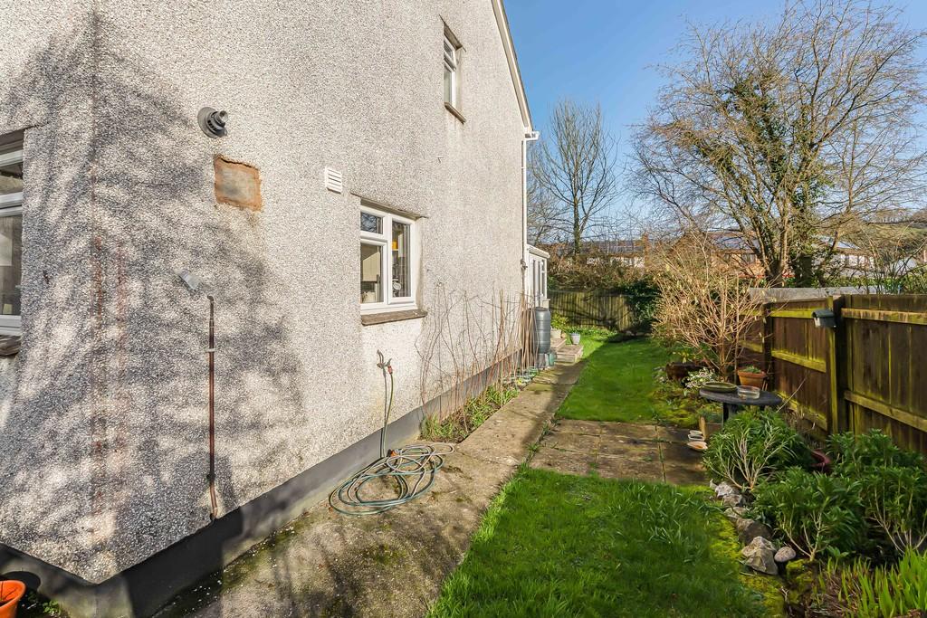 Side Garden
