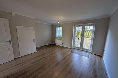 undefined, Thurlow Close, Saxmundham