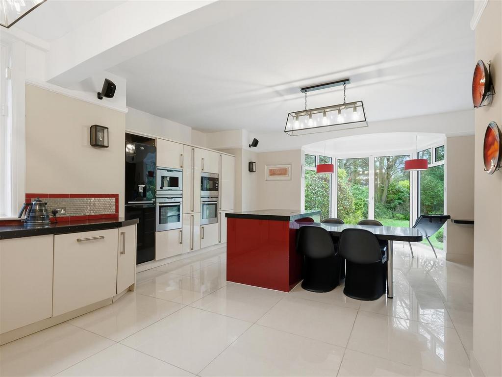 Kitchen diner