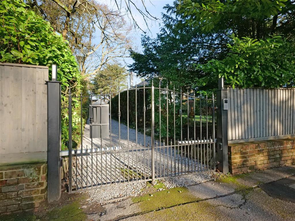 Electric gates to drive