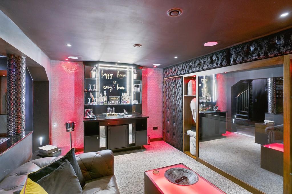 Mini bar